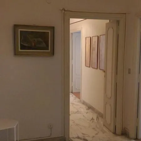 Flamina 9 B&B-3